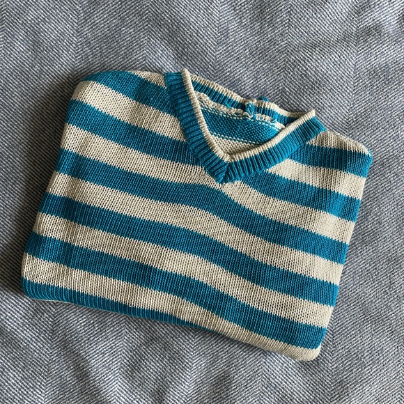 Hand made cropped sweater - Picture 5 of 5